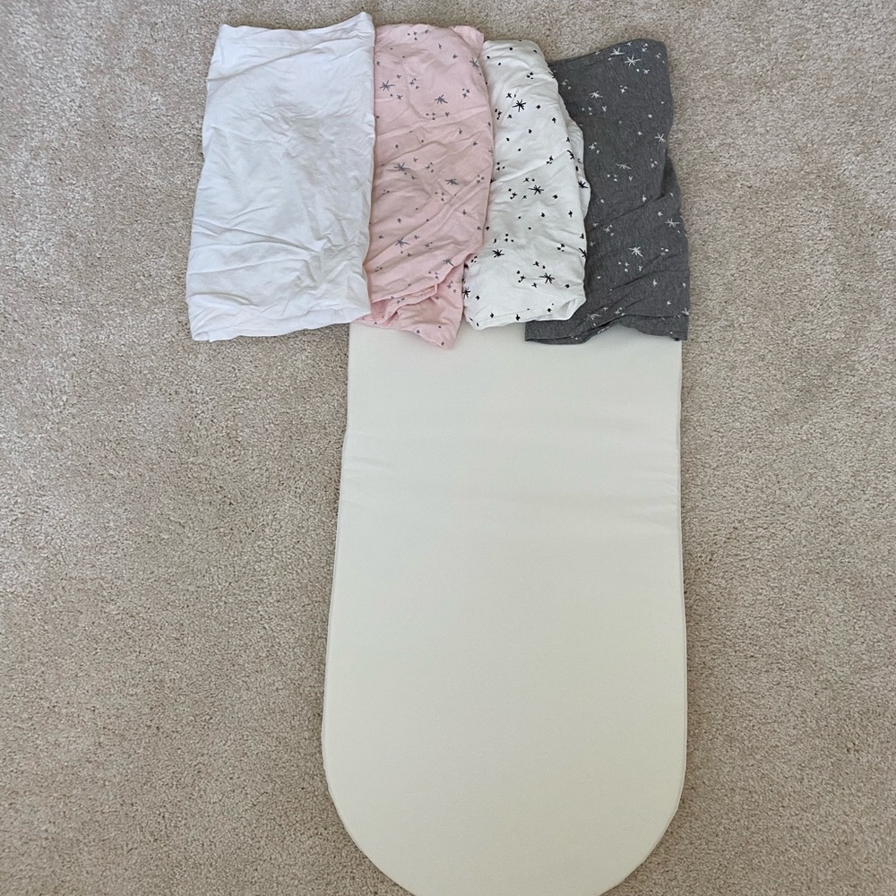 Snoo mattress and sheet set (4)